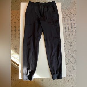 Lulemon Men’s Joggers Black Medium
